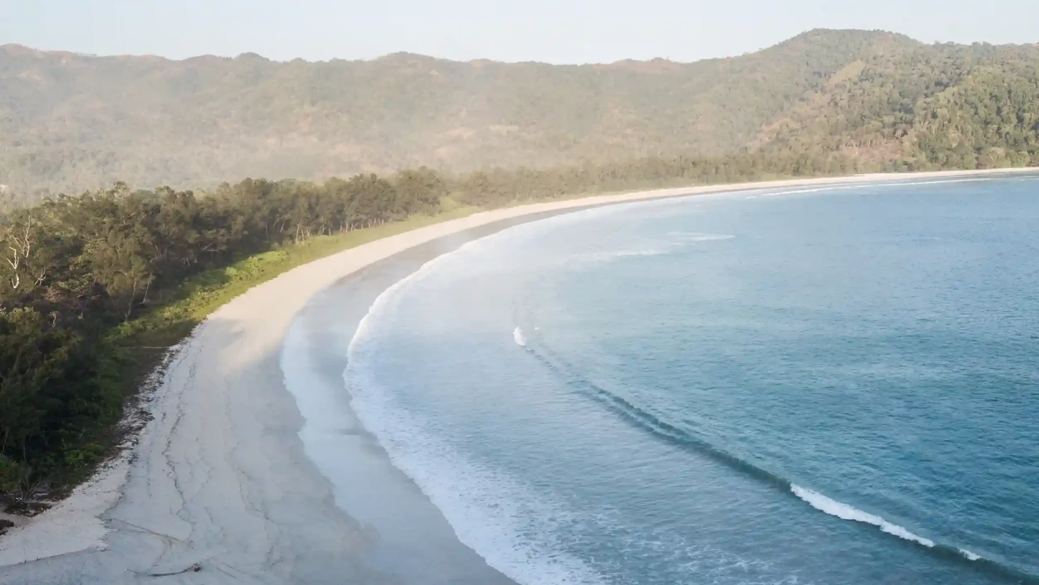 Tarimbang Bay, East Sumba